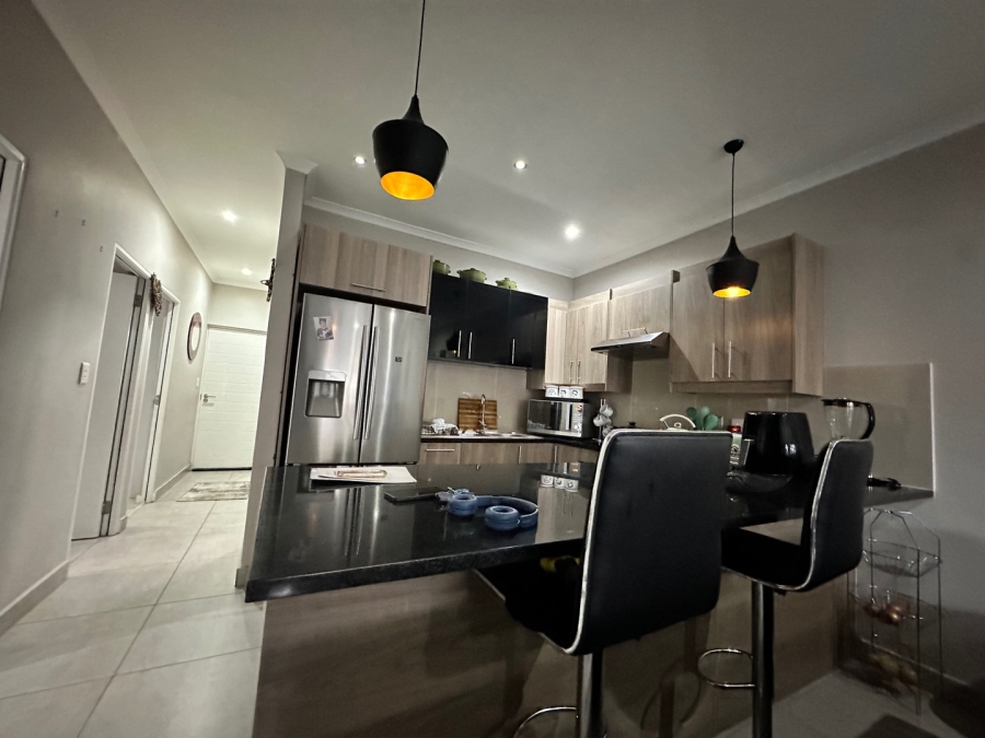 3 Bedroom Property for Sale in Table View Western Cape